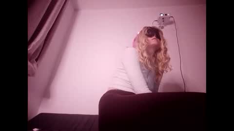 Snapshot of secretanni chatting on February 17, 11:31 pm Anni online show from February 17, 11:31 pm