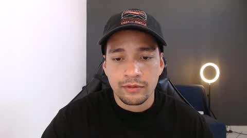 Snapshot of secretboy5000 chatting on January 18, 2:02 pm Jex online show from January 18, 2:02 pm