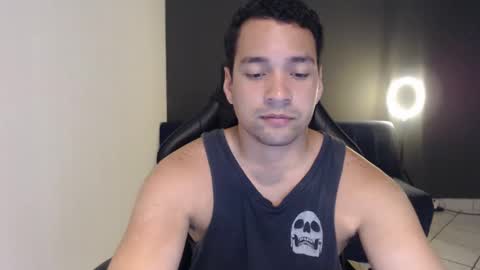 Snapshot of secretboy5000 chatting on January 21, 2:43 am Jex online show from January 21, 2:43 am