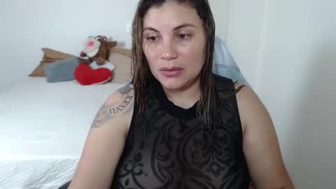 Secret Bella online show from May 1, 11:59 am