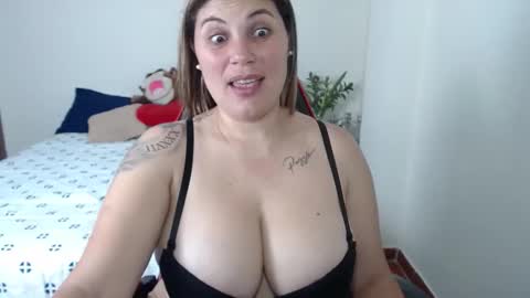 Secret Bella online show from May 8, 11:26 am