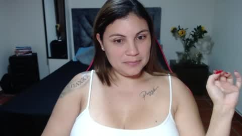 Secret Bella online show from July 17, 12:01 pm