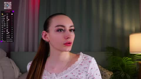 Lily online show from April 22, 3:13 pm