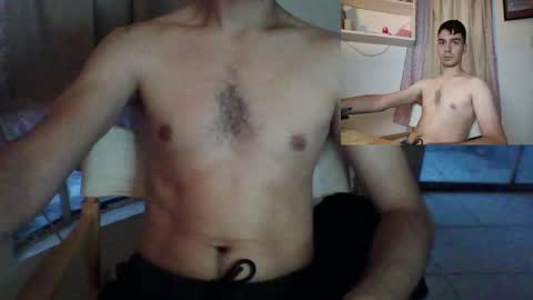 Snapshot of secretstream chatting on May 25, 12:00 pm secretstream online show from May 25, 12:00 pm