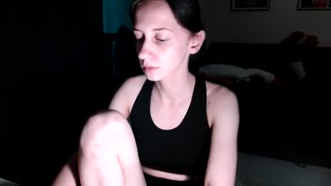 Snapshot of secrettt_poison chatting on July 16, 4:24 pm secrettt_poison online show from July 16, 4:24 pm