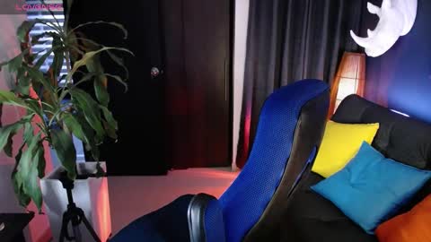 sed online show from March 5, 11:17 am