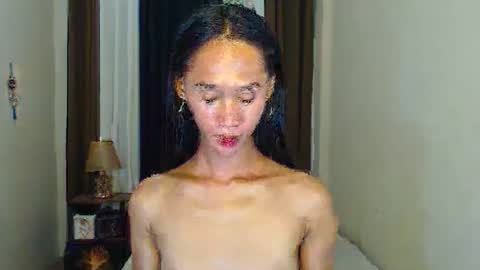 Snapshot of seductive_ashly chatting on June 6, 10:53 am ashly online show from June 6, 10:53 am