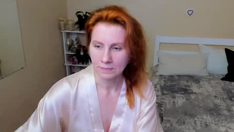 seductive_foxy_ online show from September 29, 1:11 am