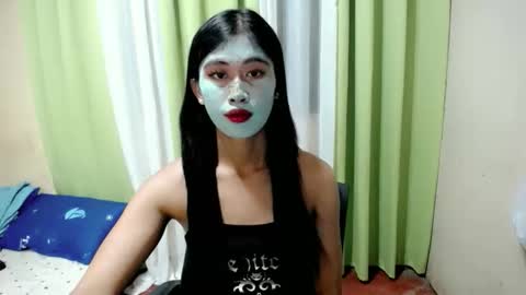 Snapshot of seductive_monicaxxx chatting on May 26, 8:54 am NIK online show from May 26, 8:54 am