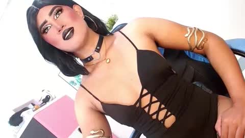 SCARLETTE  online show from January 15, 11:30 pm