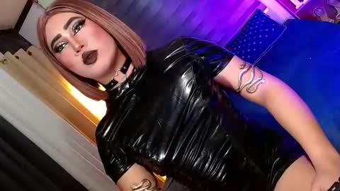 SCARLETTE  online show from March 16, 4:00 pm