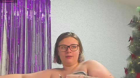seductive_she_wolf online show from December 29, 3:24 pm