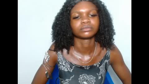 seductive_sugar247 online show from April 19, 2:49 pm