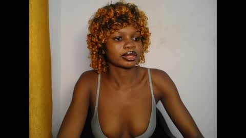 seductive_sugar247 online show from May 31, 2:35 pm