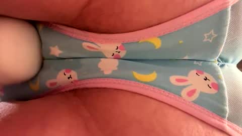 Snapshot of seductivekittydeluxe chatting on November 6, 9:21 am seductivekittydeluxe online show from November 6, 9:21 am