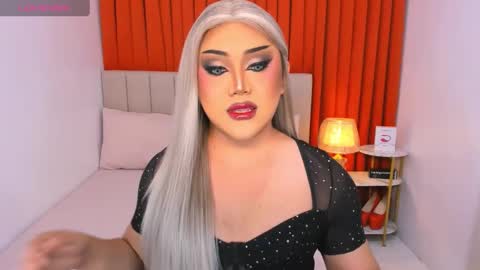 Natalie Mefford online show from March 7, 8:44 pm