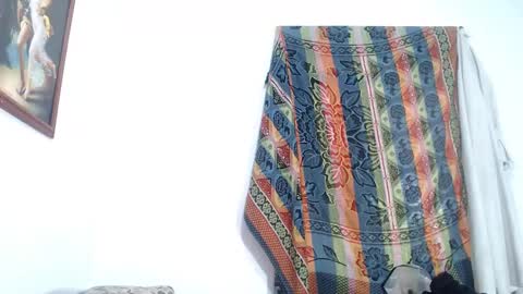 Estefany online show from December 29, 4:08 pm