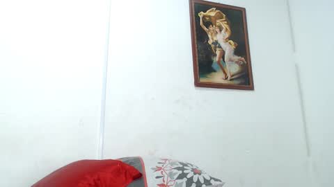 Estefany online show from January 7, 12:41 pm