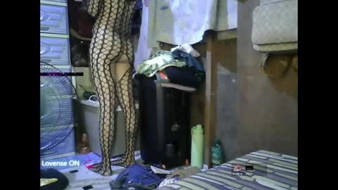Snapshot of seductress_petite chatting on March 12, 11:11 pm martha online show from March 12, 11:11 pm