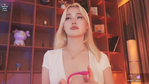 Snapshot of seduza_hyun chatting on October 19, 8:42 pm Chia online show from October 19, 8:42 pm