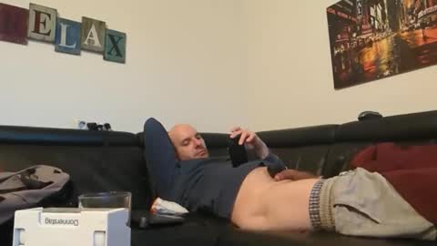 Sebastian online show from March 26, 6:19 am