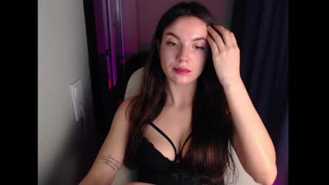 Snapshot of seeemily chatting on March 11, 3:02 pm Emily online show from March 11, 3:02 pm