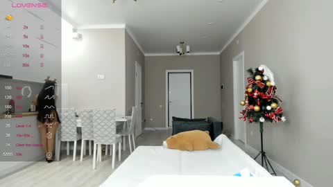 Akira Youri online show from December 26, 10:48 am