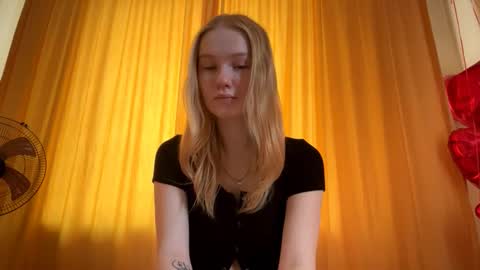 Kristie online show from March 8, 12:19 am