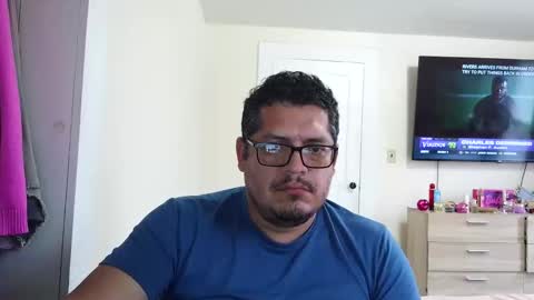 Snapshot of seguridadutm chatting on April 25, 7:00 pm Morenita Rica online show from April 25, 7:00 pm