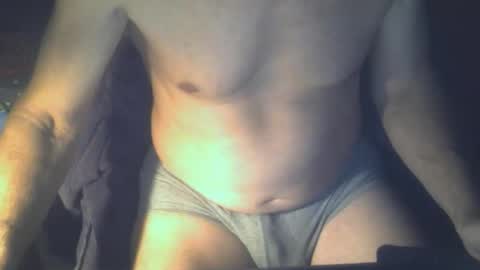 Snapshot of seigneurdc09 chatting on October 5, 5:50 am seigneurdc09 online show from October 5, 5:50 am