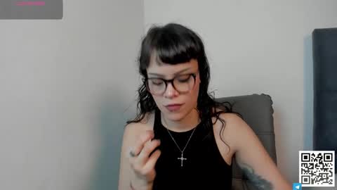 seijacu  online show from February 25, 7:45 pm