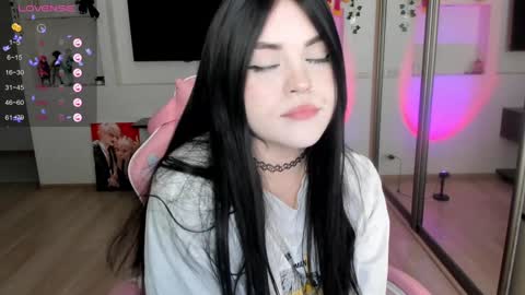 Selena  online show from December 12, 4:59 am