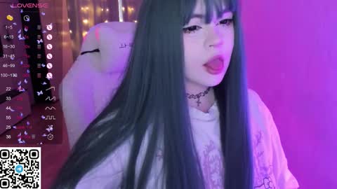 Selena  online show from March 16, 5:44 am