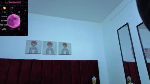 Selena online show from November 7, 12:05 pm