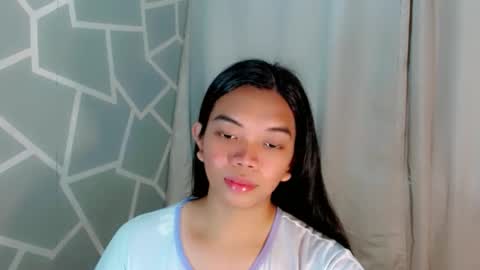 Selena online show from April 24, 1:30 am