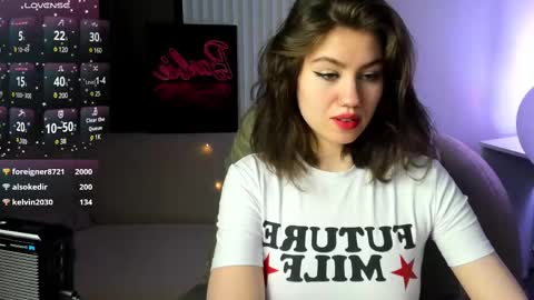 Selena online show from February 18, 4:04 am