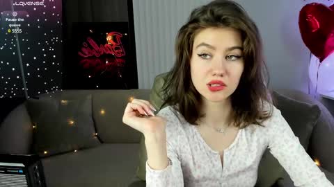 Selena online show from March 3, 4:03 am