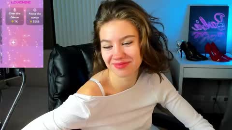 Selena online show from October 8, 1:03 am