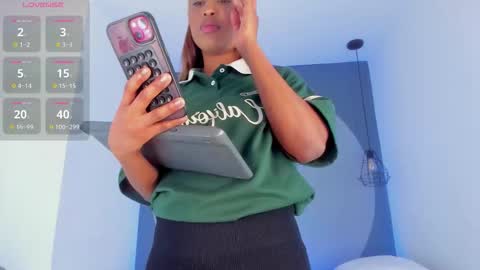 Selena online show from October 17, 12:08 pm