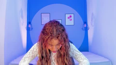 Selena online show from October 19, 12:06 pm