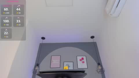 Selena online show from October 22, 10:48 am