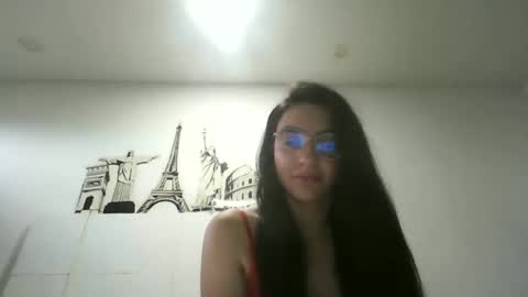 Snapshot of selena_rous chatting on November 21, 3:44 pm Selena Rous online show from November 21, 3:44 pm