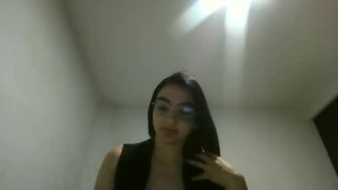 Snapshot of selena_rous chatting on November 25, 5:13 pm Selena Rous online show from November 25, 5:13 pm