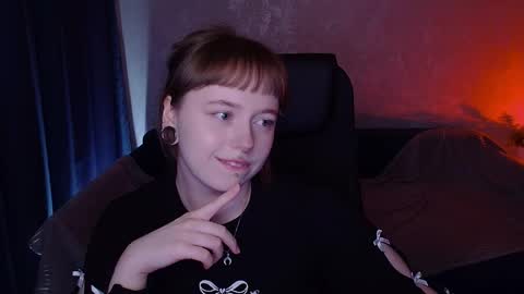 Lilith online show from June 1, 5:25 pm