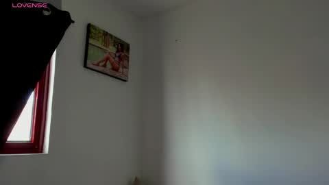 selenastonne online show from April 26, 7:44 pm