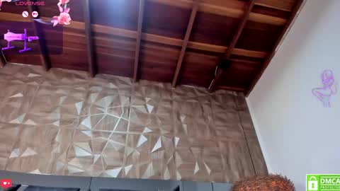 selene__lopez_ online show from April 21, 1:42 am