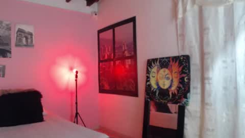 nathy online show from December 10, 4:27 pm