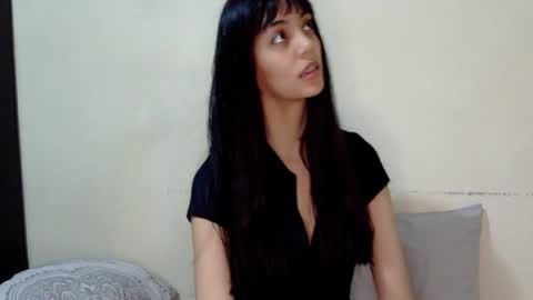 Snapshot of selene_hebe chatting on June 17, 8:43 pm selene_hebe online show from June 17, 8:43 pm