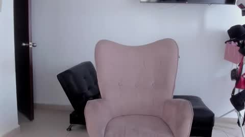 Alejandra  online show from January 12, 6:57 pm