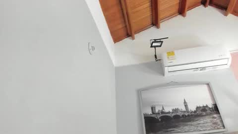 Selene online show from October 5, 4:00 am